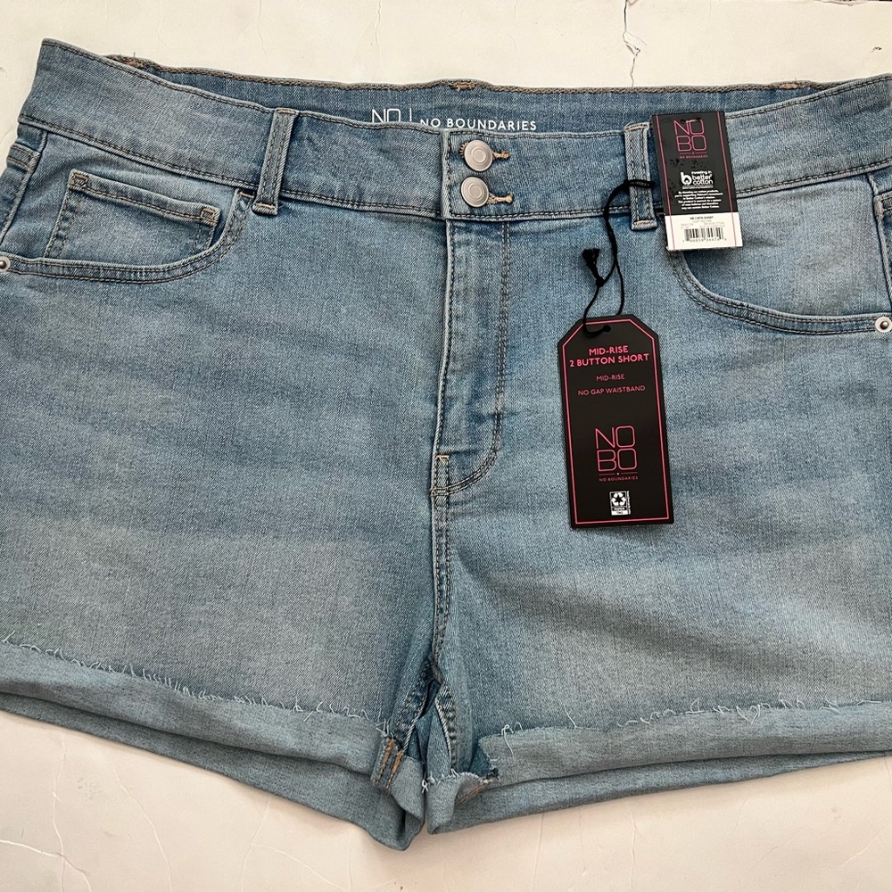 Midrise Double Button Shorts. Color: light enzyme.
